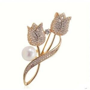 Gold Flower Brooch with‎ gems and Pearl